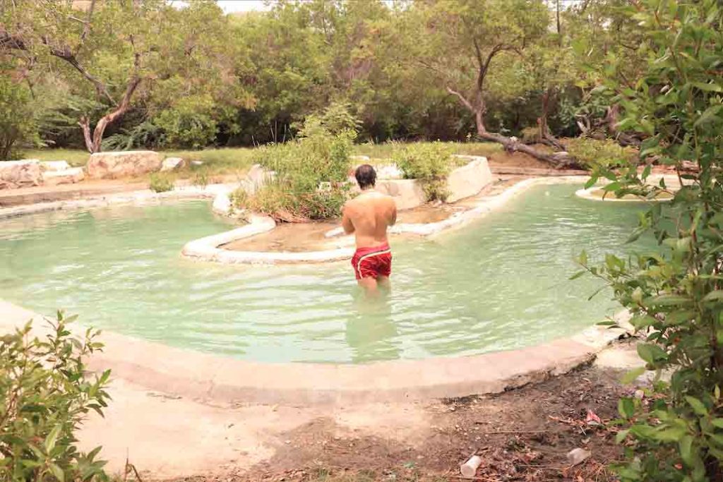 Baños Termales de Canoa Barahona 